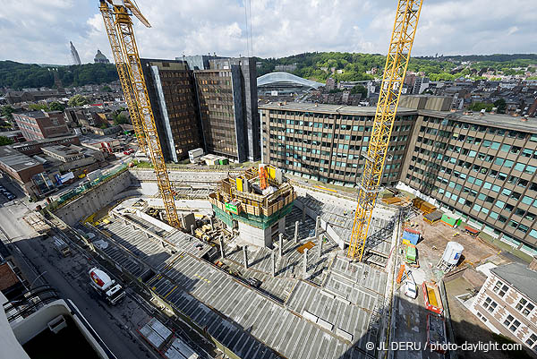 tour des finances à Liège